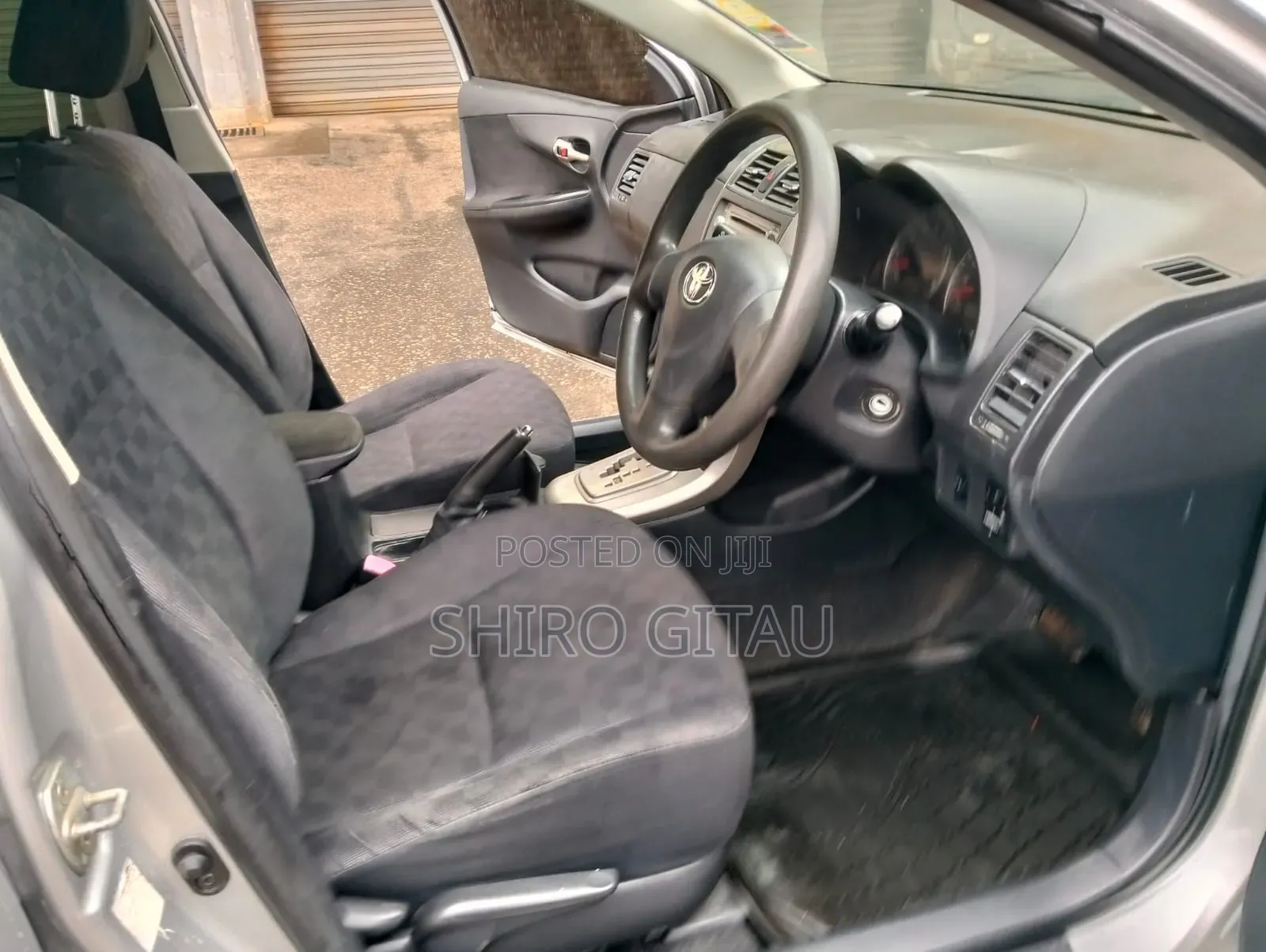 Toyota Corolla Fielder 2012 Silver