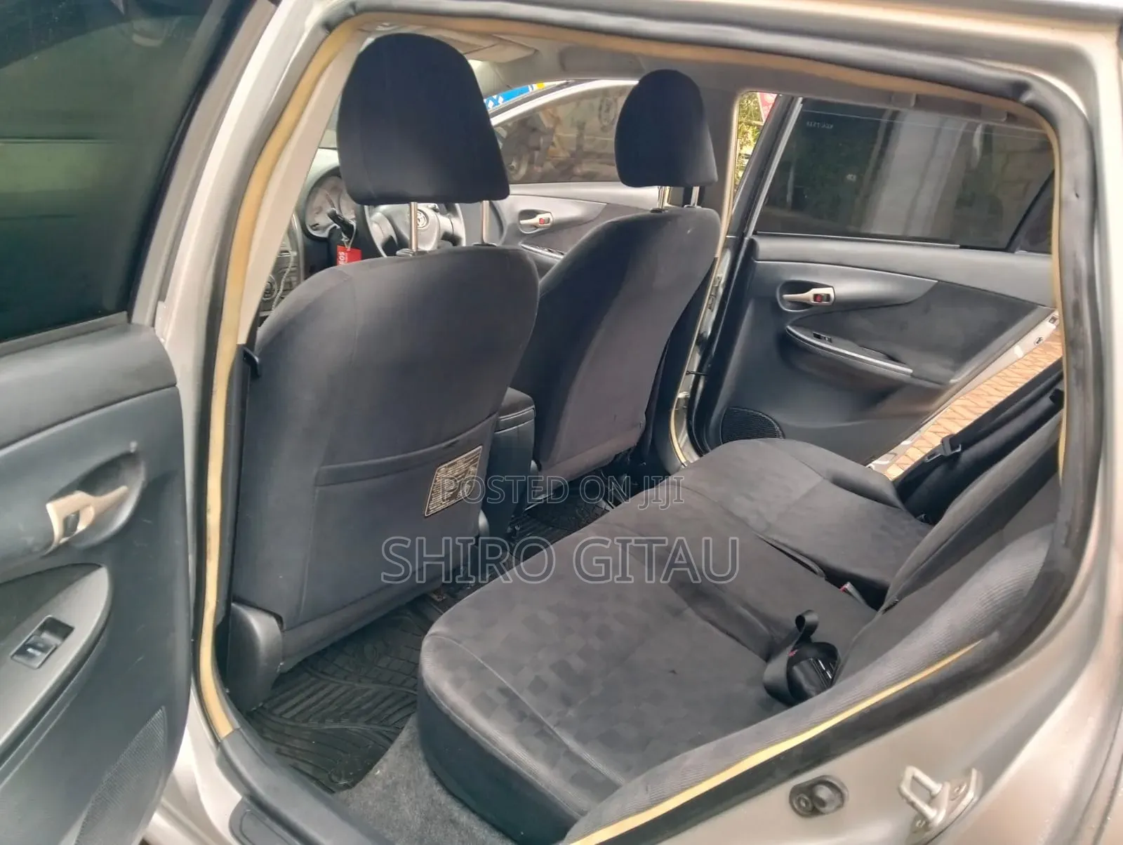 Toyota Corolla Fielder 2012 Silver