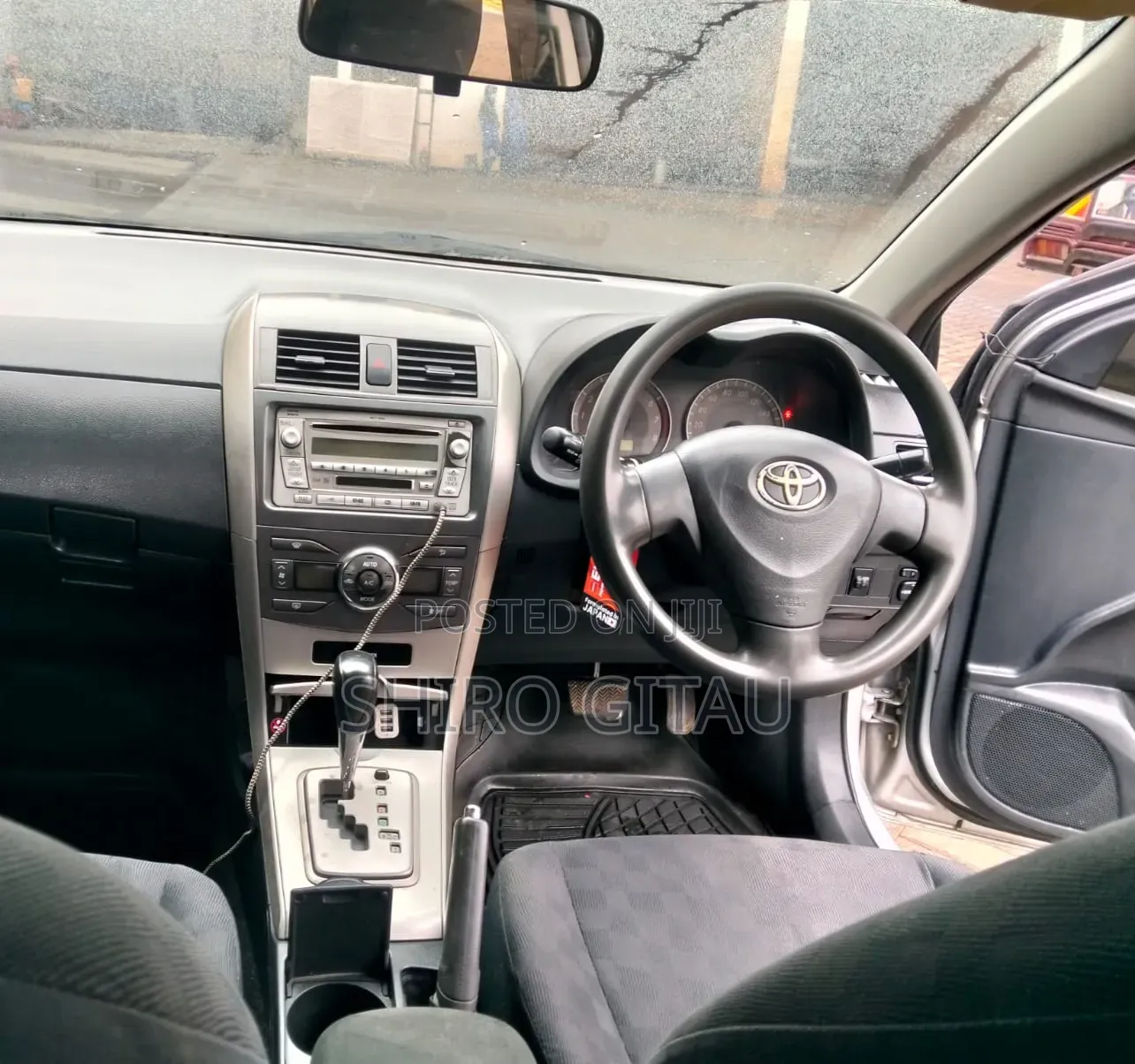 Toyota Corolla Fielder 2012 Silver