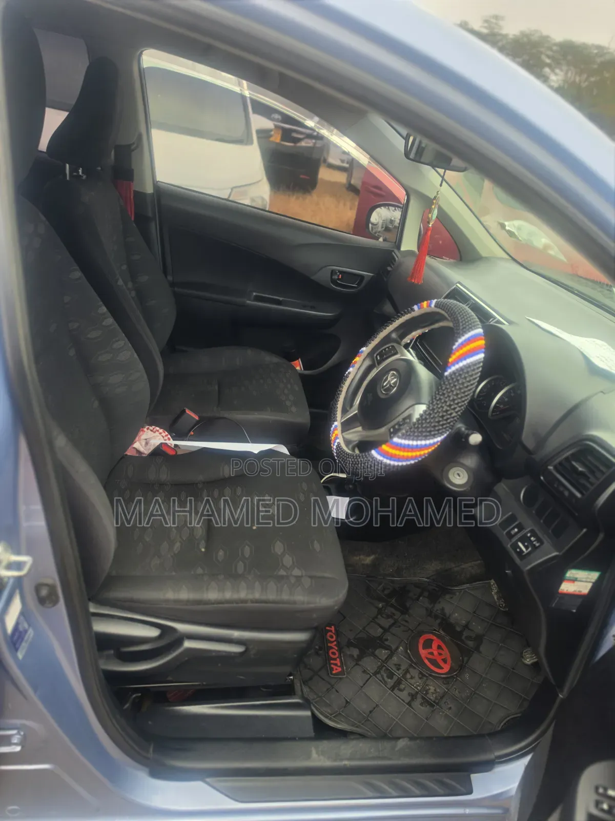 Toyota Ractis 2016 Blue