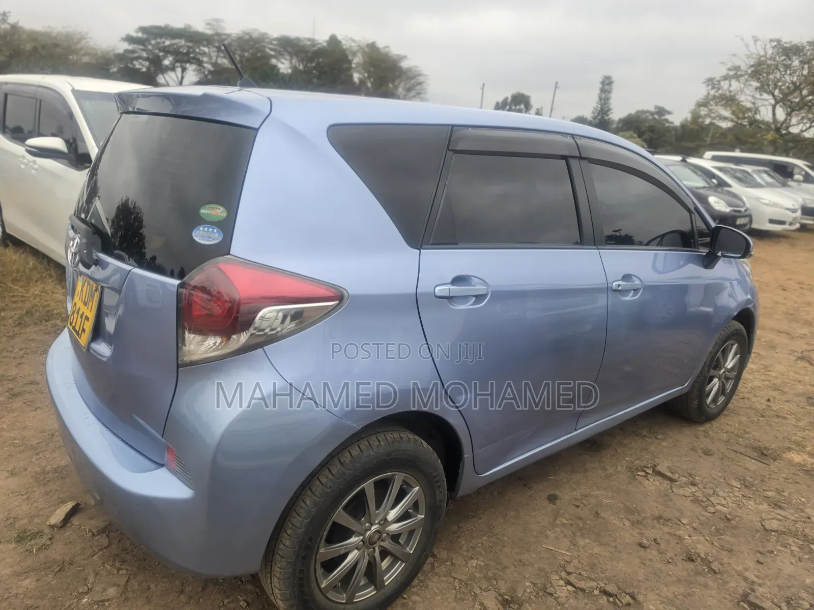 Toyota Ractis 2016 Blue