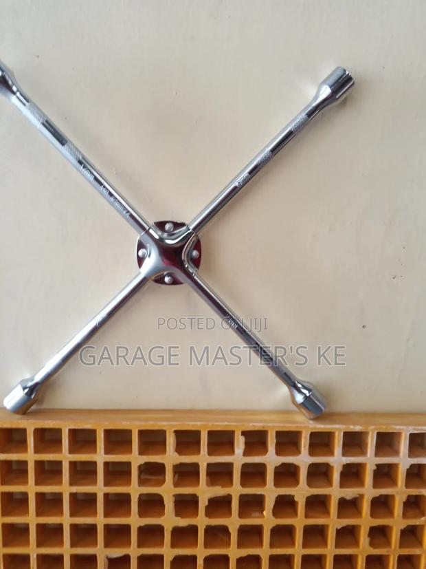 Wheel Spanner