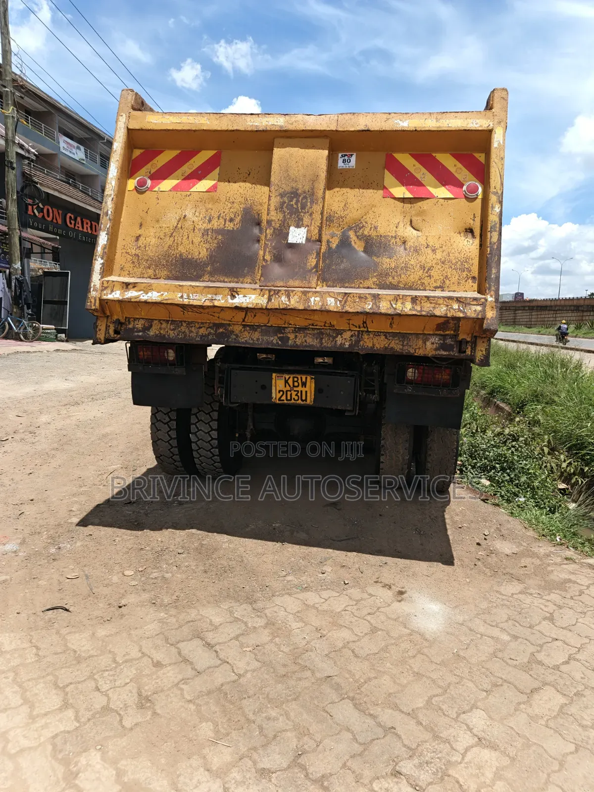 Tata Tipper