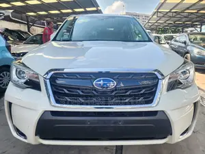 Subaru Forester 2018 White