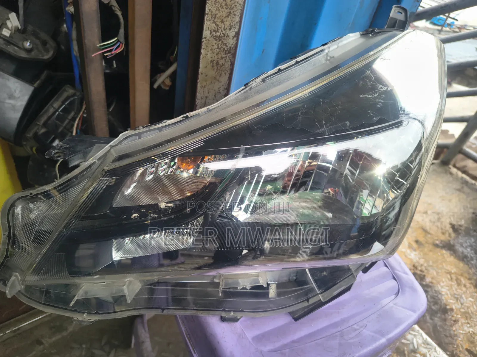 Toyota Vitz Headlight