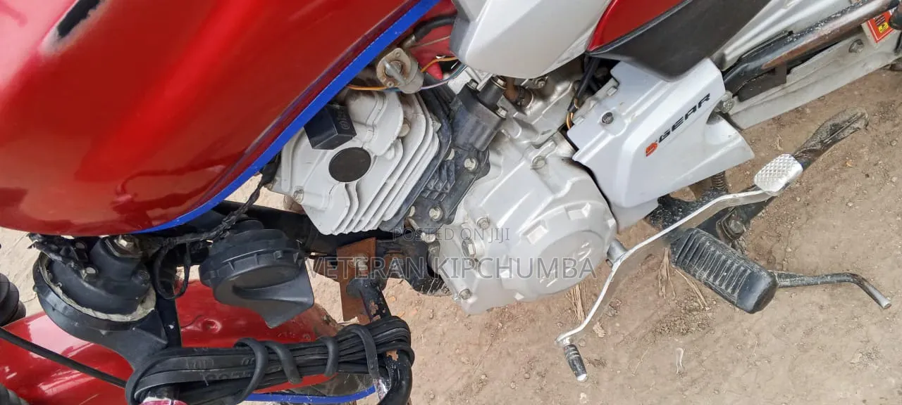 TVS HLX Plus ES 2023 Red