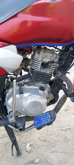 TVS HLX Plus ES 2023 Red