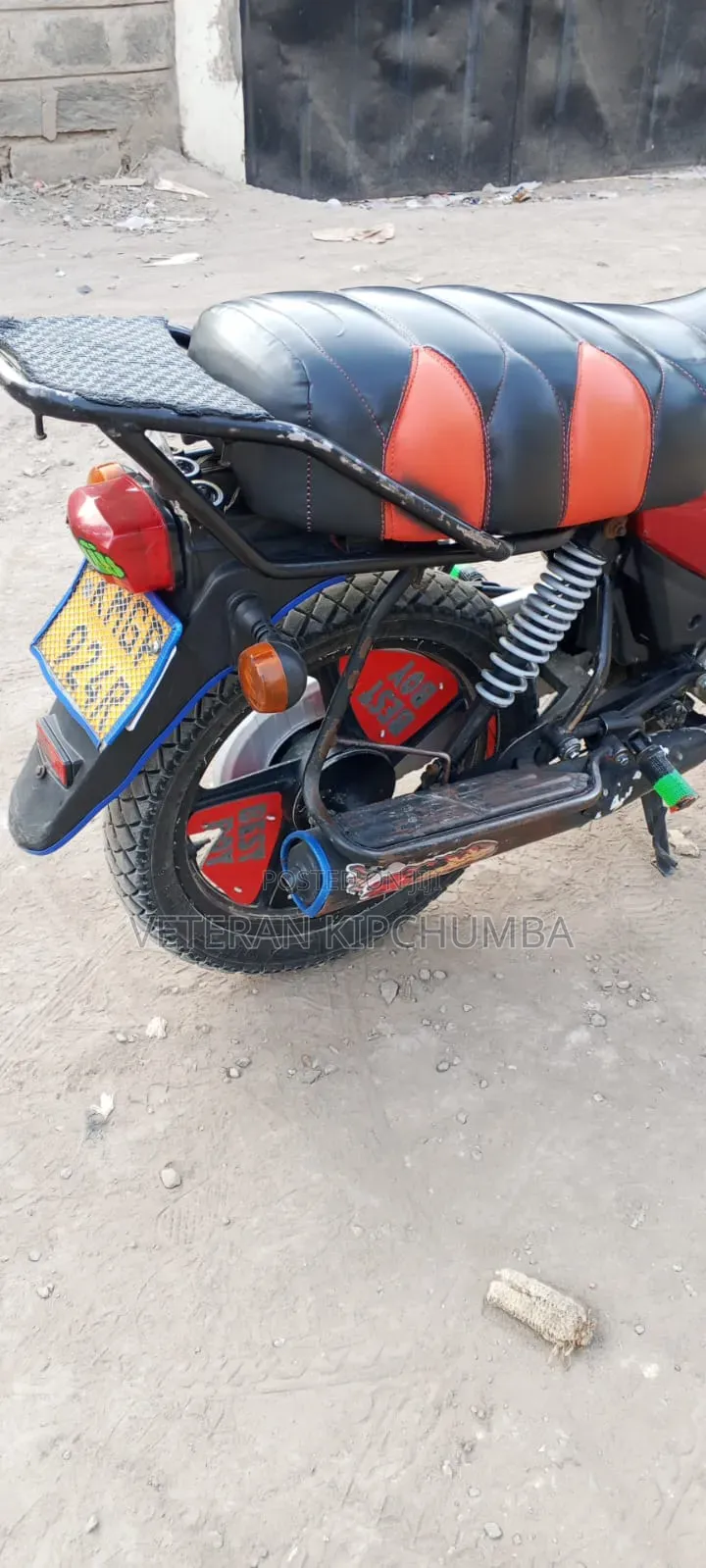 TVS HLX Plus ES 2023 Red