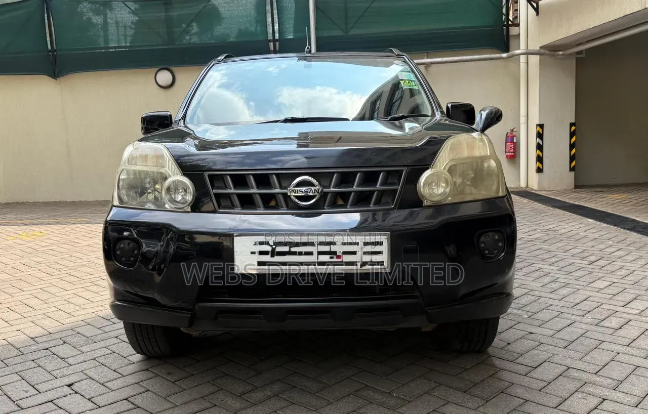 Nissan X-Trail 2010 Black