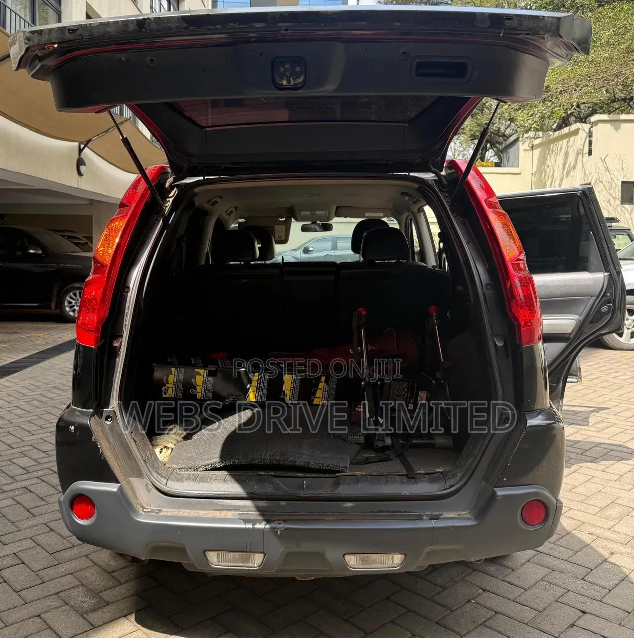 Nissan X-Trail 2010 Black
