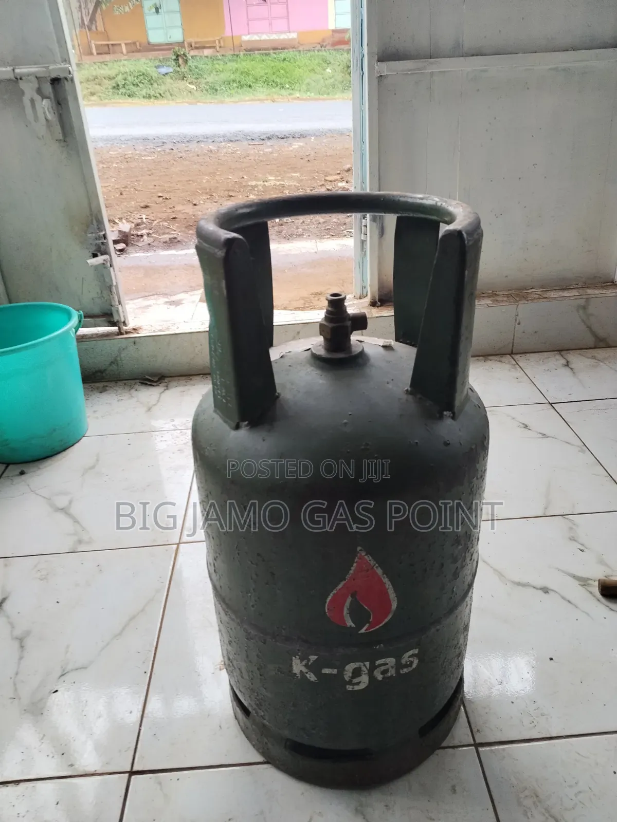 Gas Cylinder