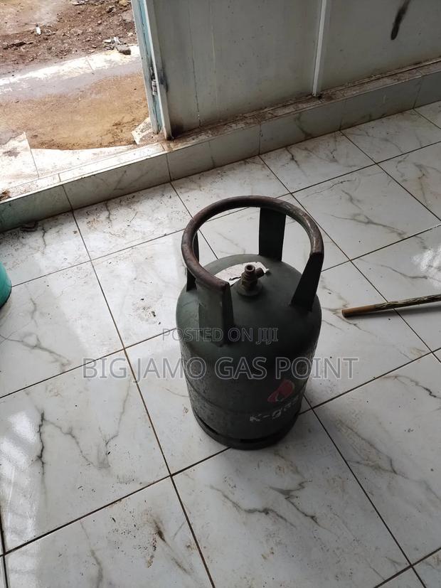 Gas Cylinder - thumbnail 3