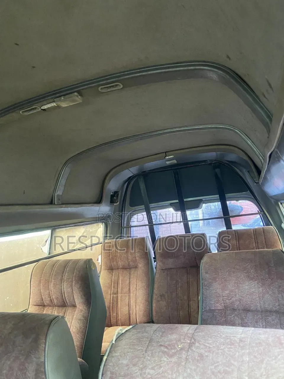 Nissan Caravan (Urvan) 2009 Silver