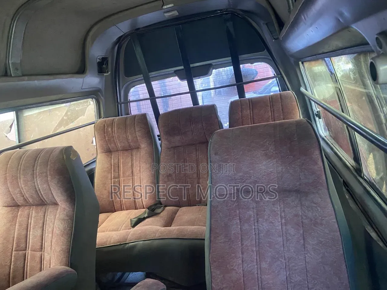 Nissan Caravan (Urvan) 2009 Silver