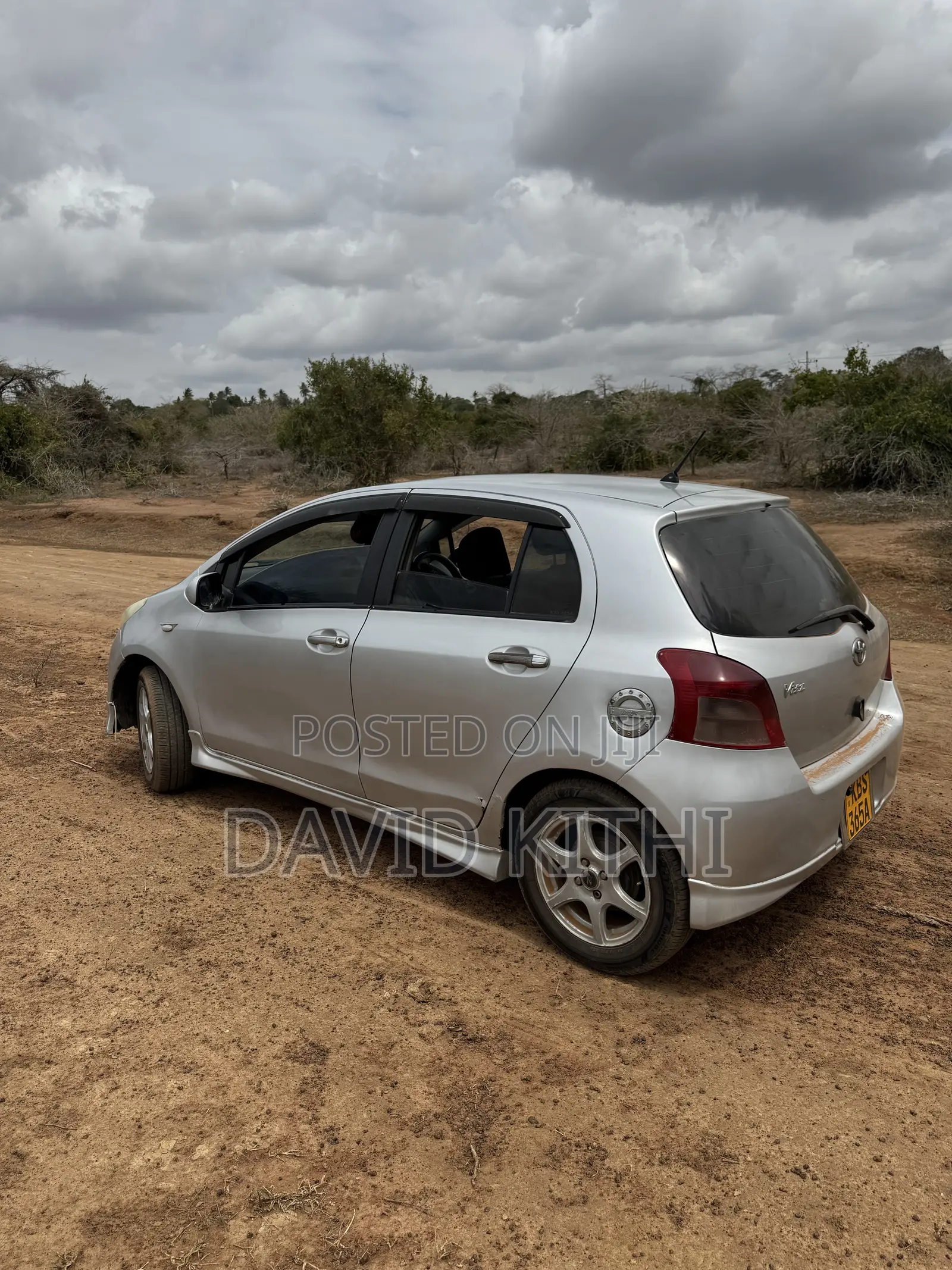 Toyota Vitz 1.3 FWD 5dr 2005 Silver