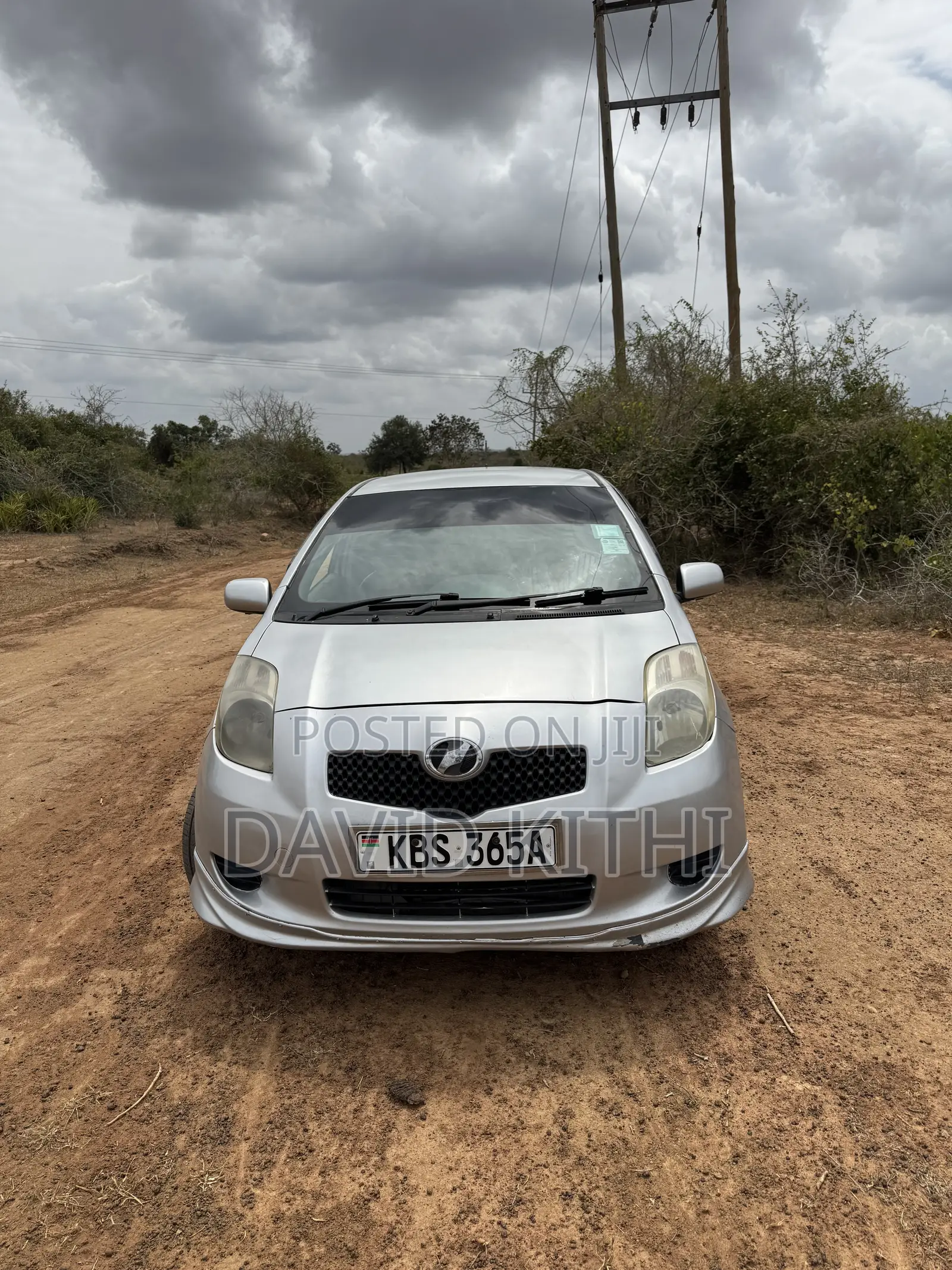 Toyota Vitz 1.3 FWD 5dr 2005 Silver