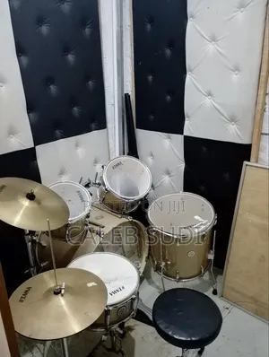 Guitars,pianos ,Drums Sale Pocket Friendly and Legit Brand Prices
