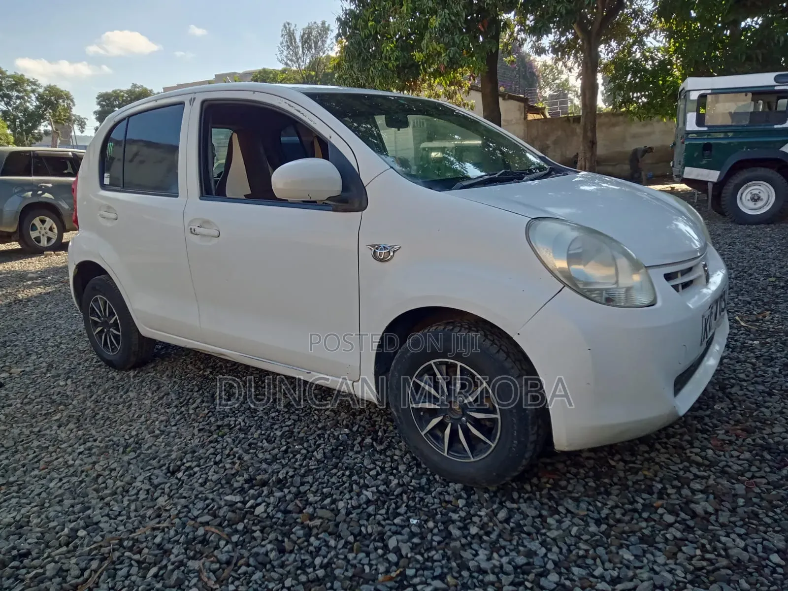 Toyota Passo 2011 White