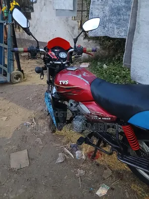 TVS HLX Plus ES 2018 Red