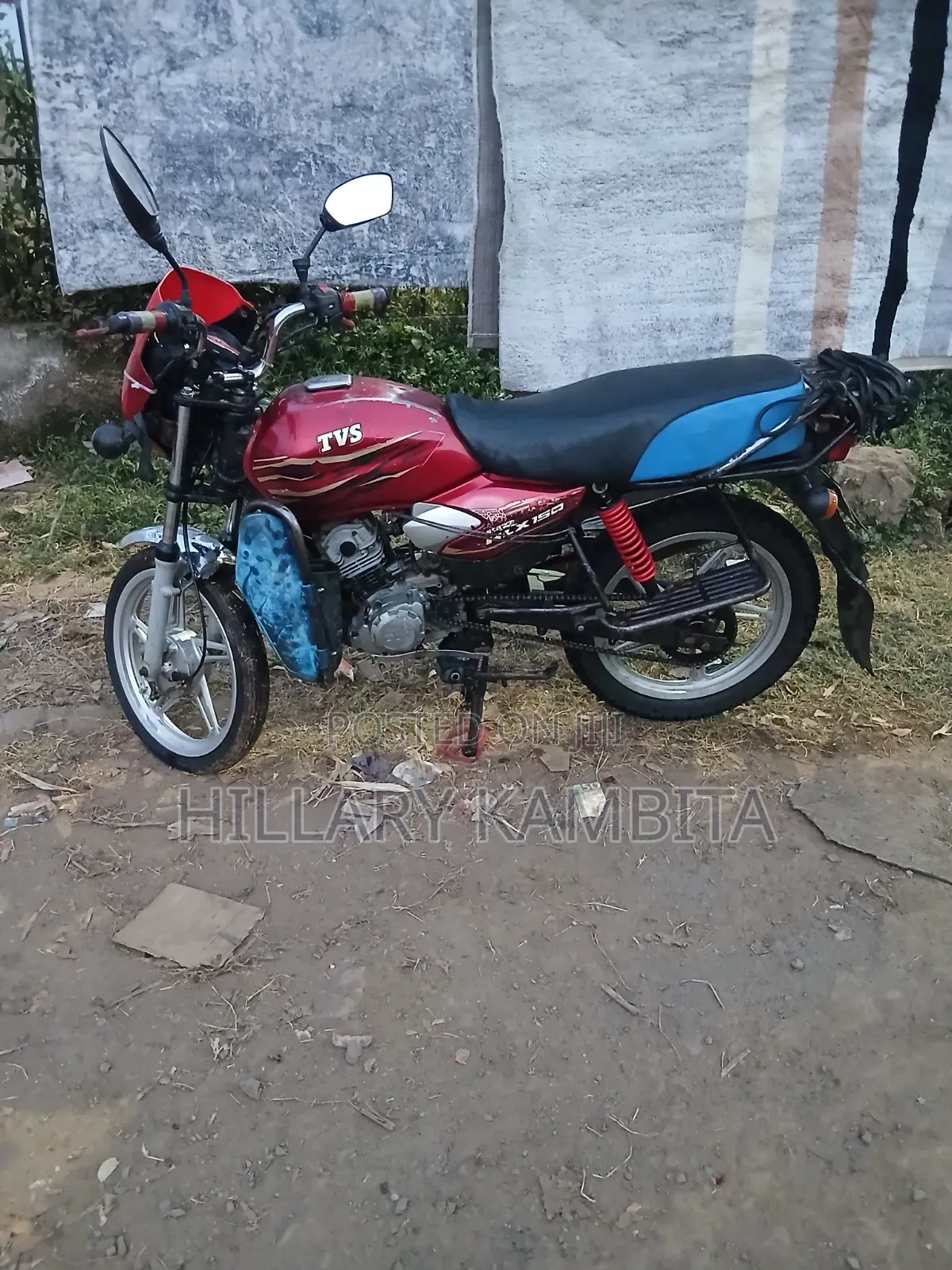 TVS HLX Plus ES 2018 Red