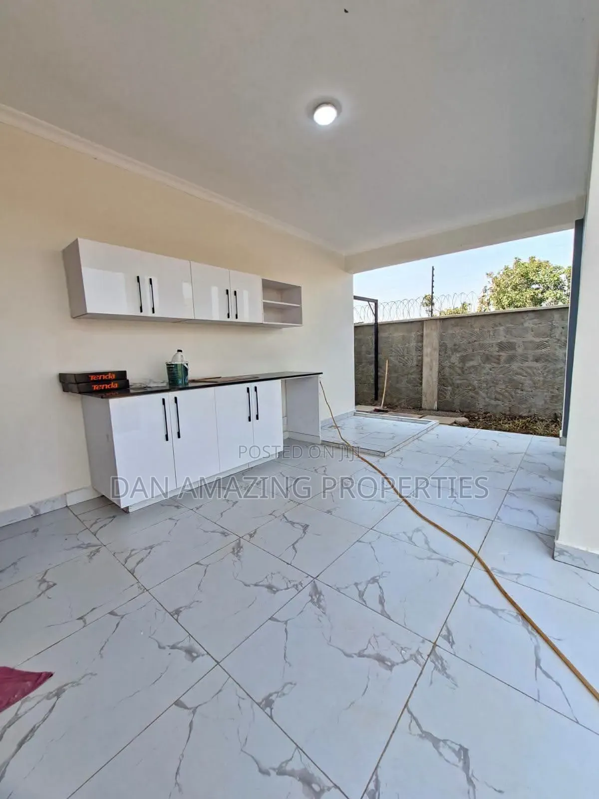 5bdrm Maisonette in Kamangu, Nderi for rent