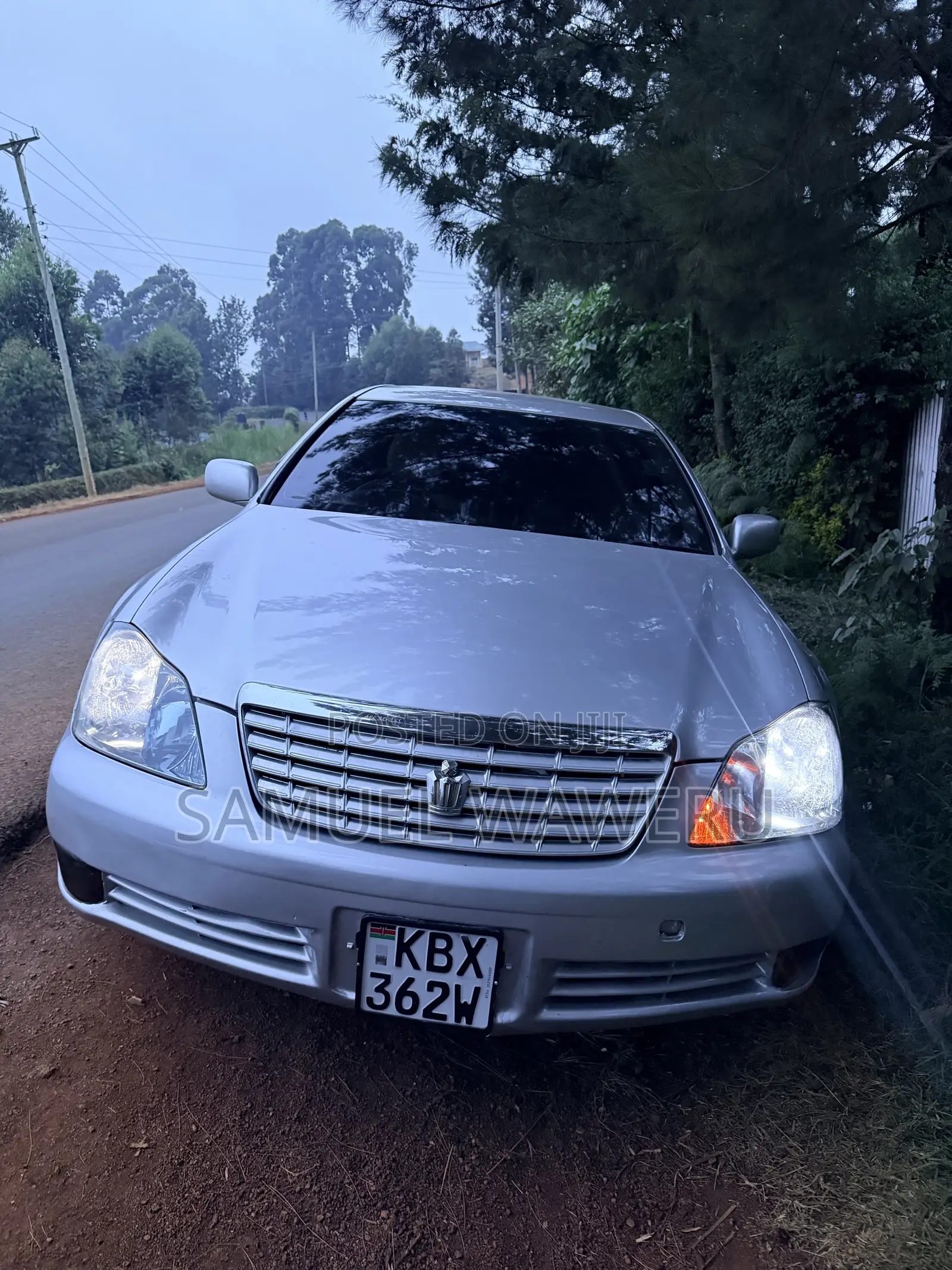 Toyota Crown 2006 Silver