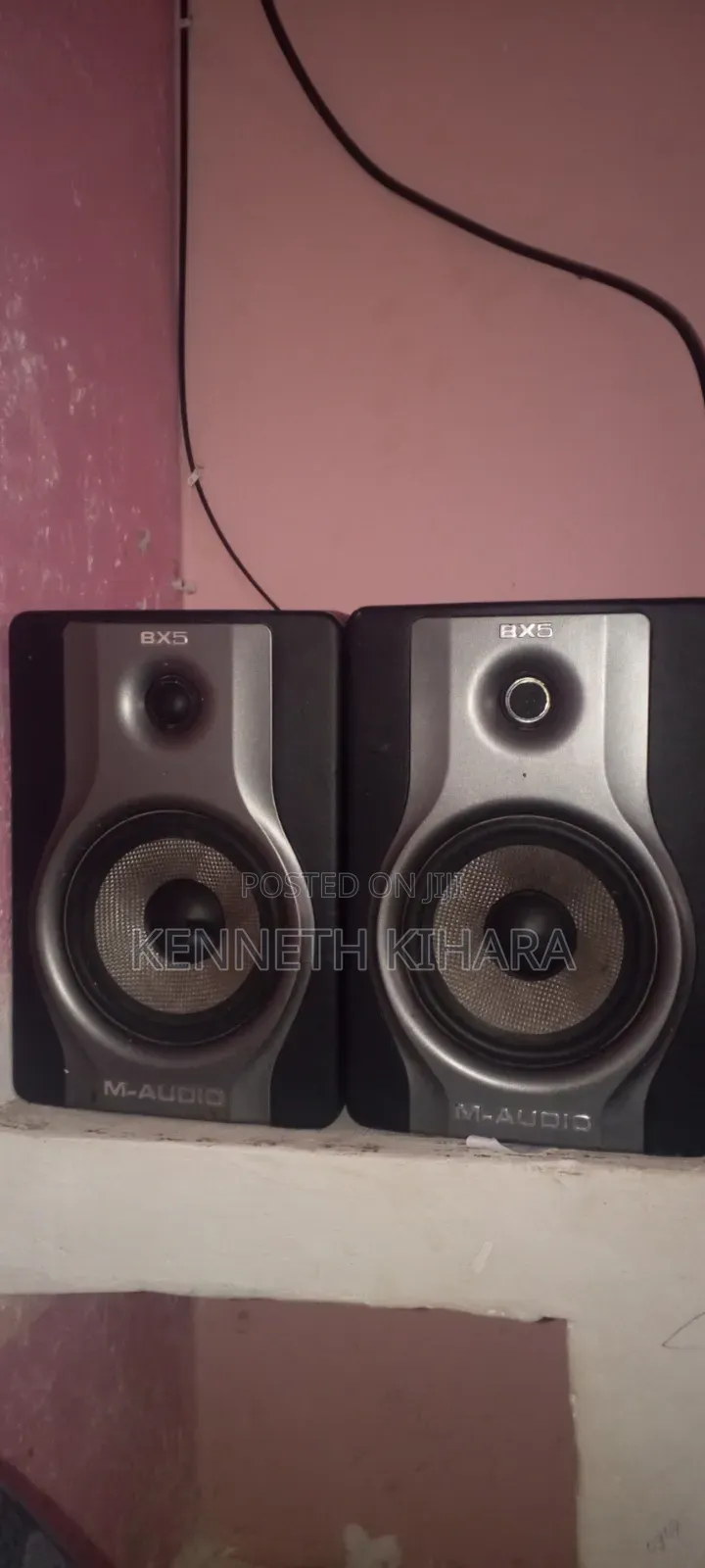 Bx5 M-Audio