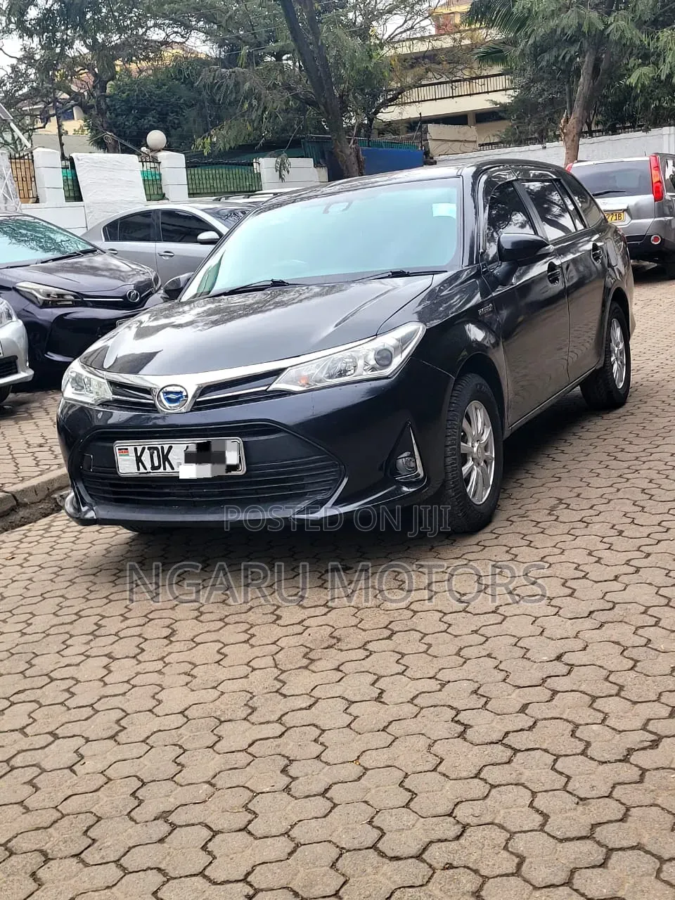 Toyota Corolla Fielder 2016 Black