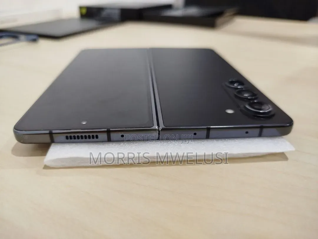 Samsung Galaxy Z Fold 5 256 GB Black