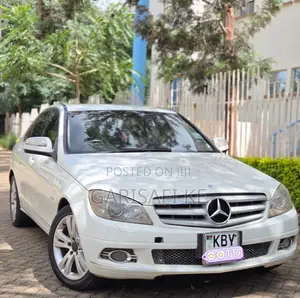 Mercedes-Benz C200 2007 White