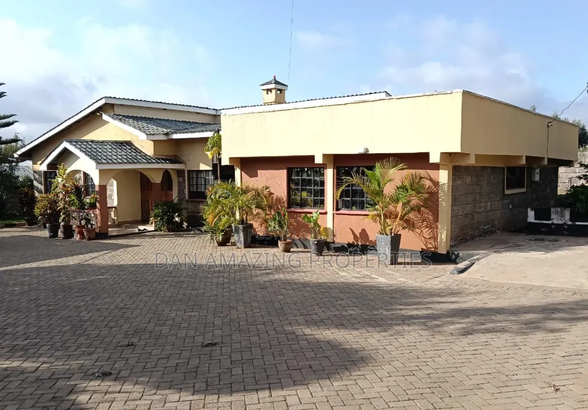 6bdrm Bungalow in Ngong On 1/4 Acre, Oluulua for rent
