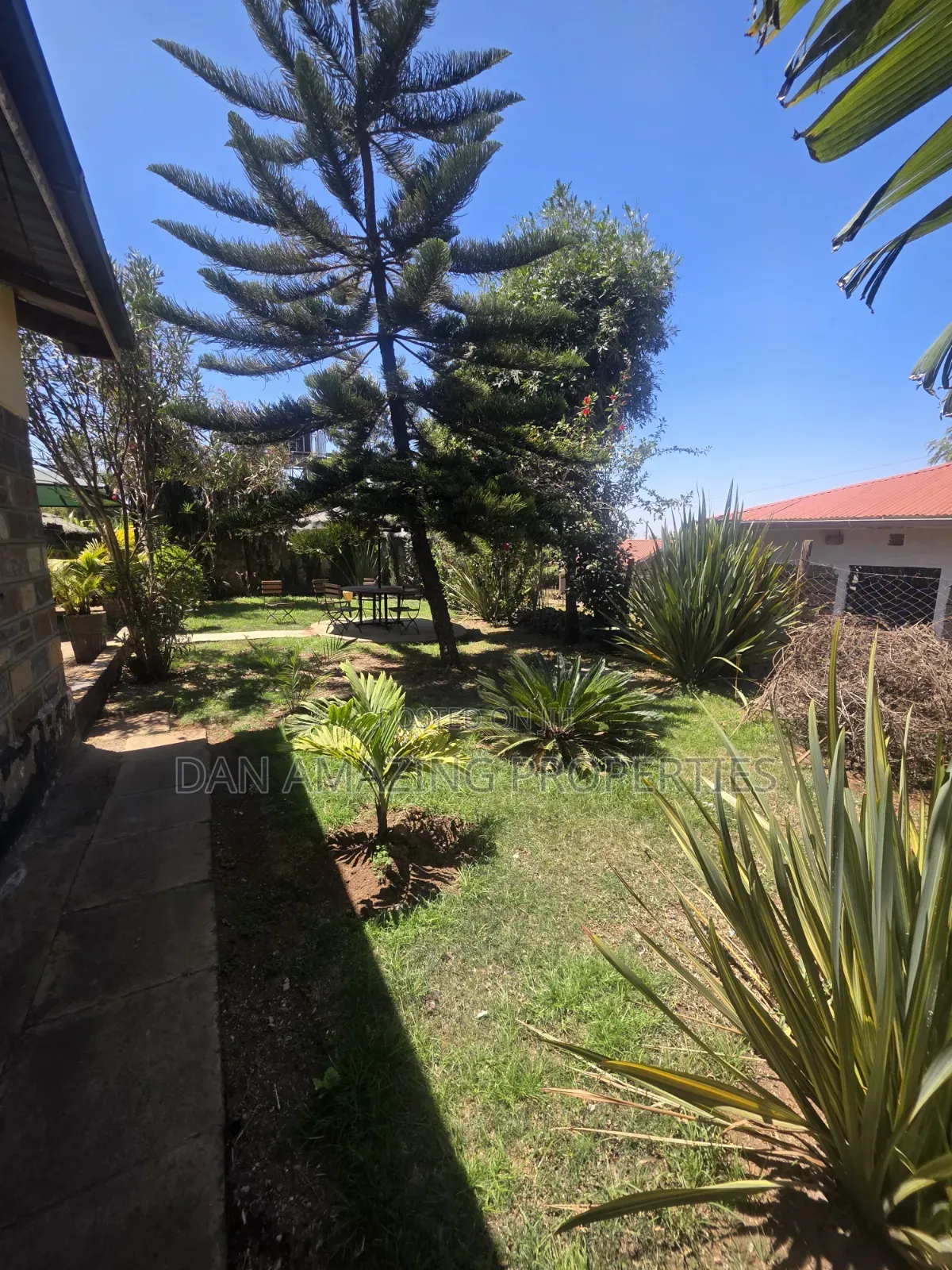 6bdrm Bungalow in Ngong On 1/4 Acre, Oluulua for rent