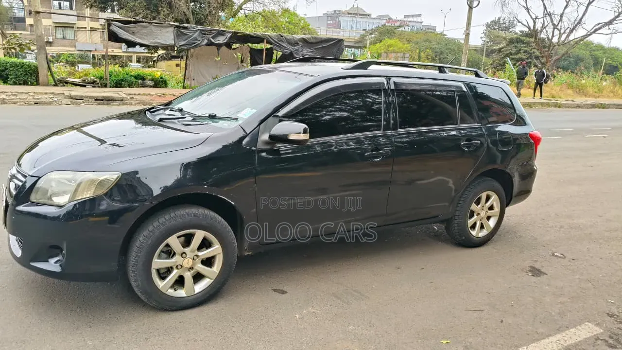 Toyota Corolla Fielder 2011 Black