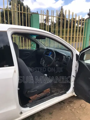 Daihatsu Mira 2014 White
