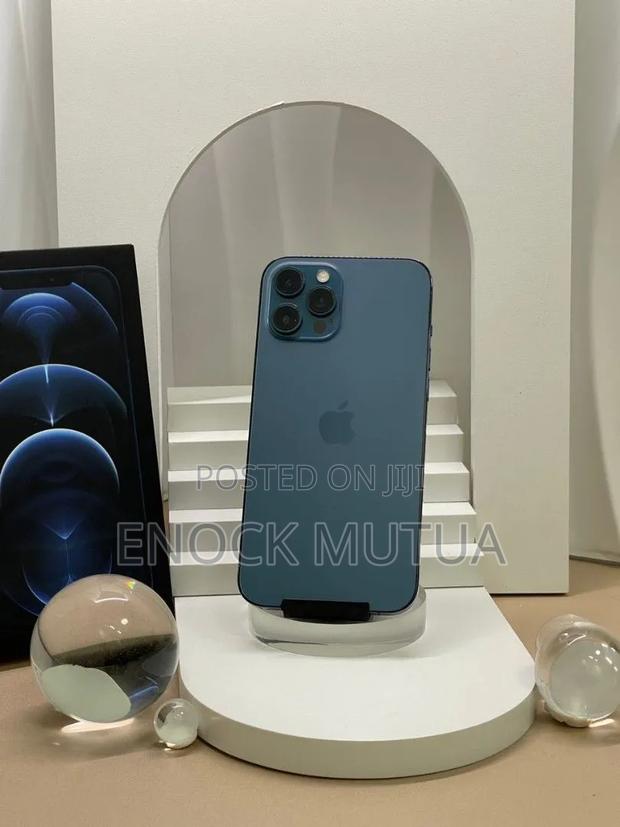 Apple iPhone 12 Pro Max 256 GB Blue - thumbnail 2