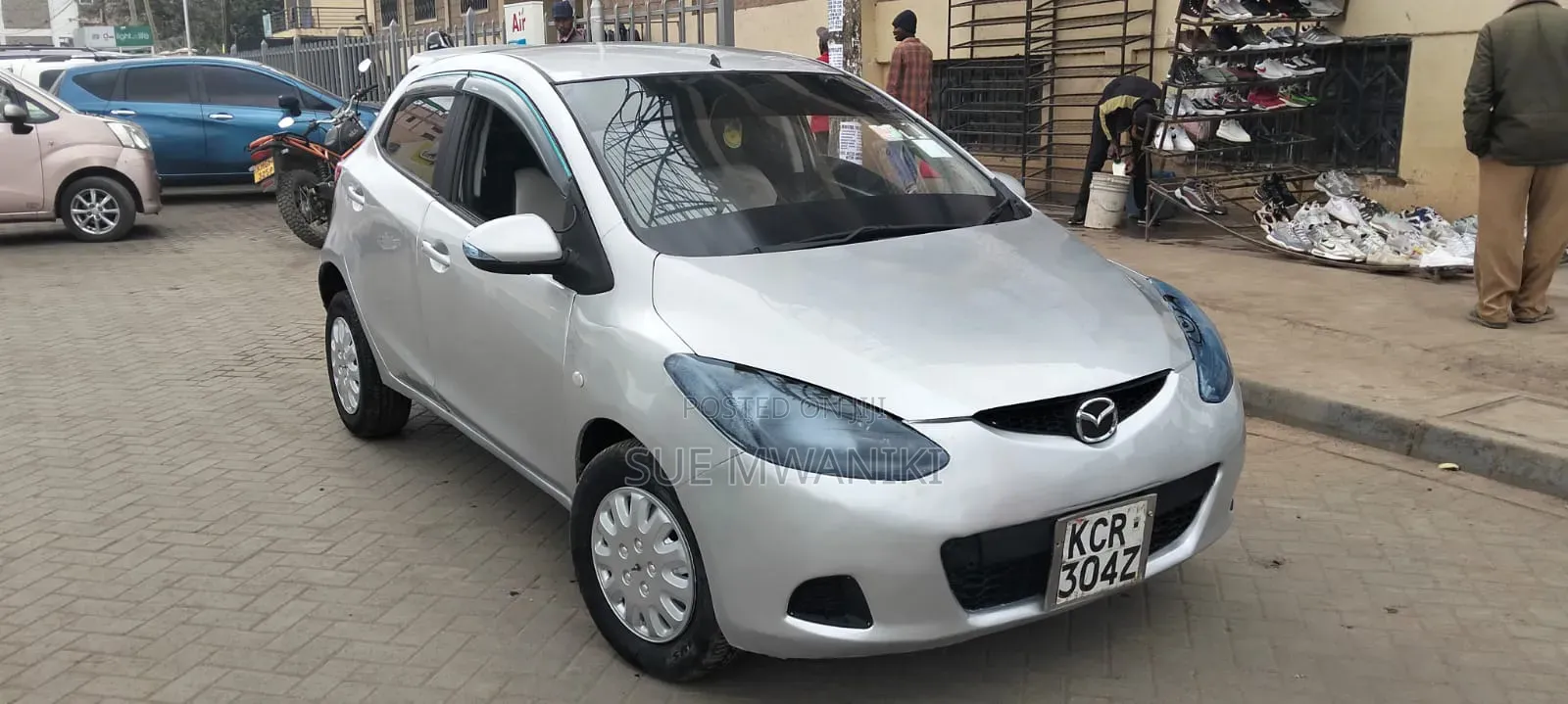 Mazda Demio 2012 Silver