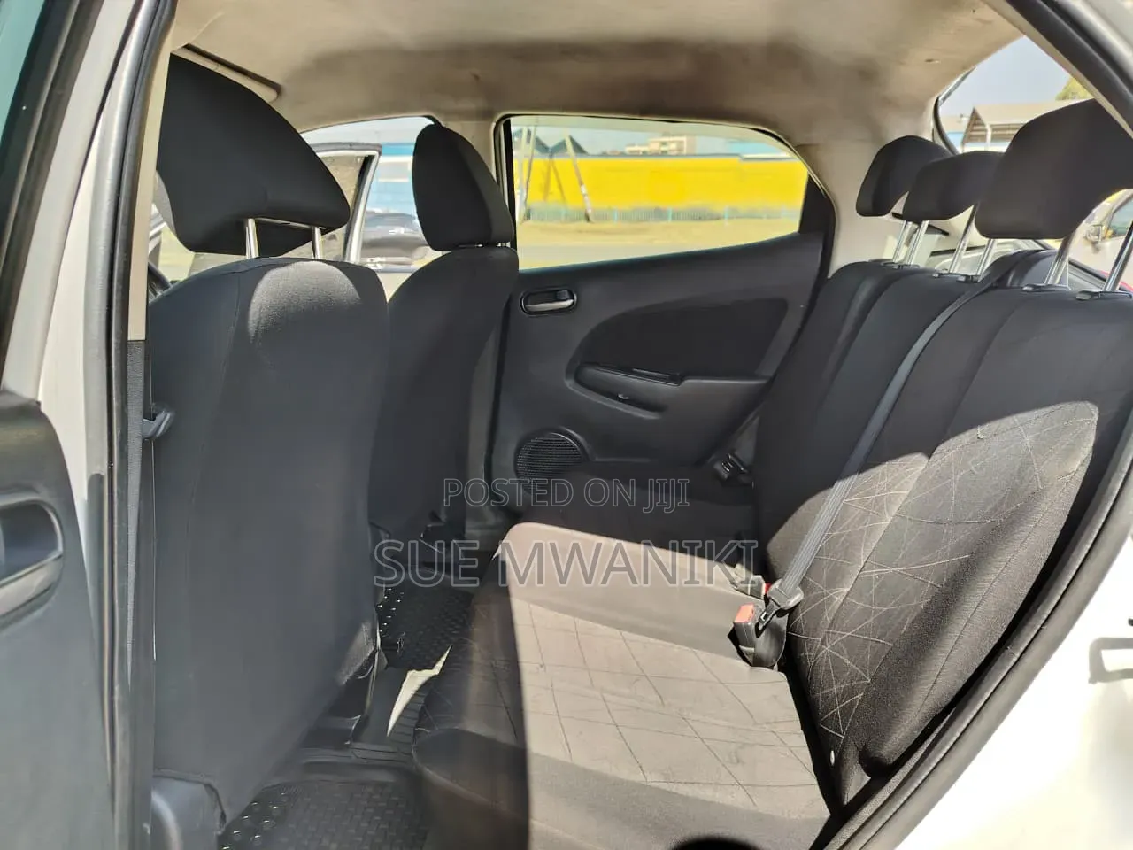 Mazda Demio 2012 Silver