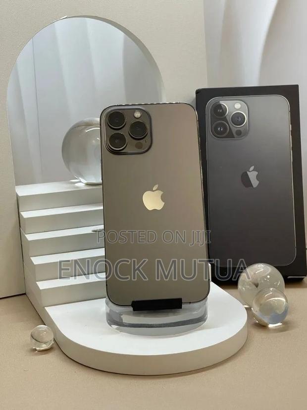 Apple iPhone 13 Pro Max 1 TB Black - thumbnail 2