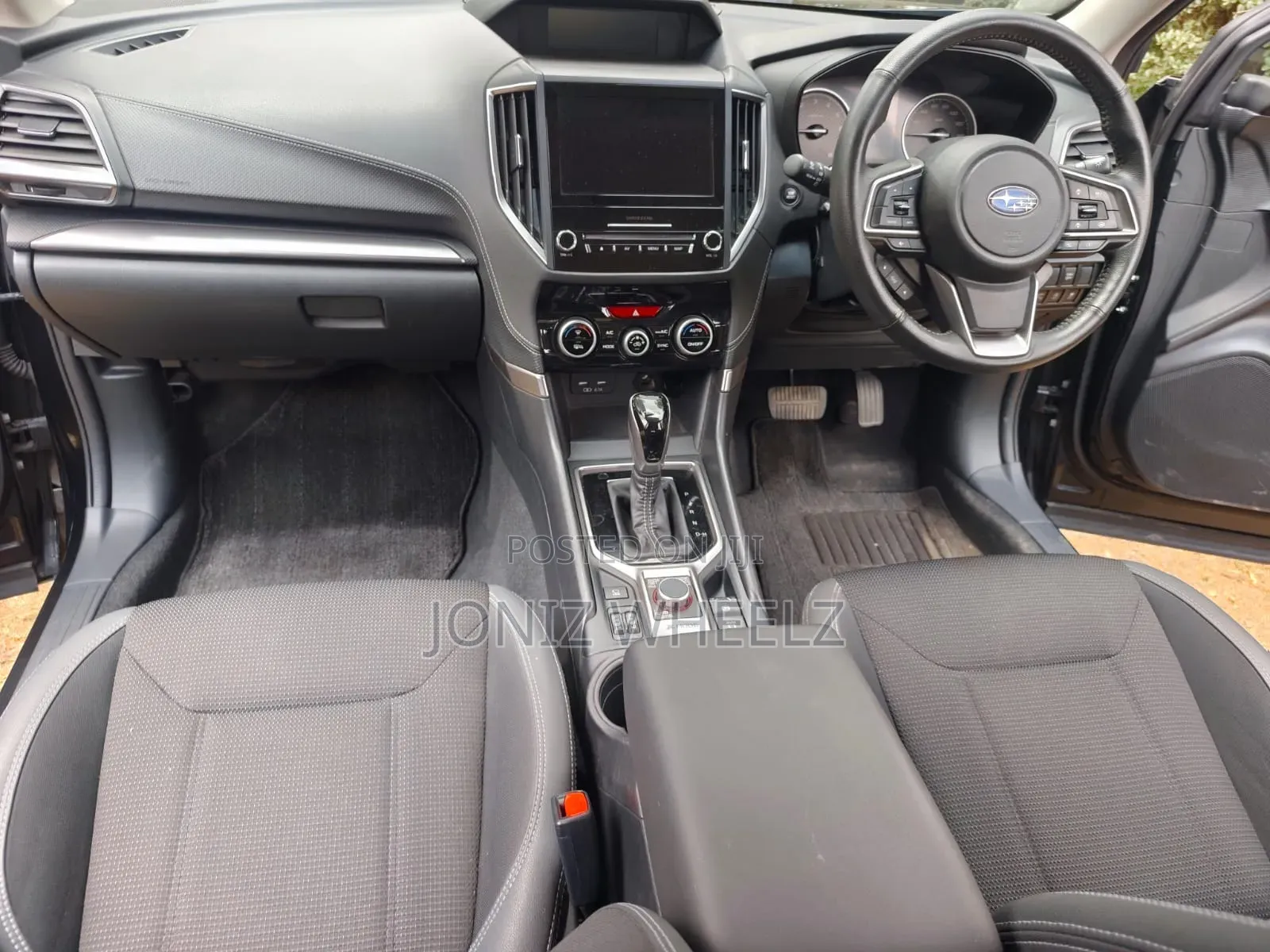 Subaru Forester Premium AWD 2019 Black