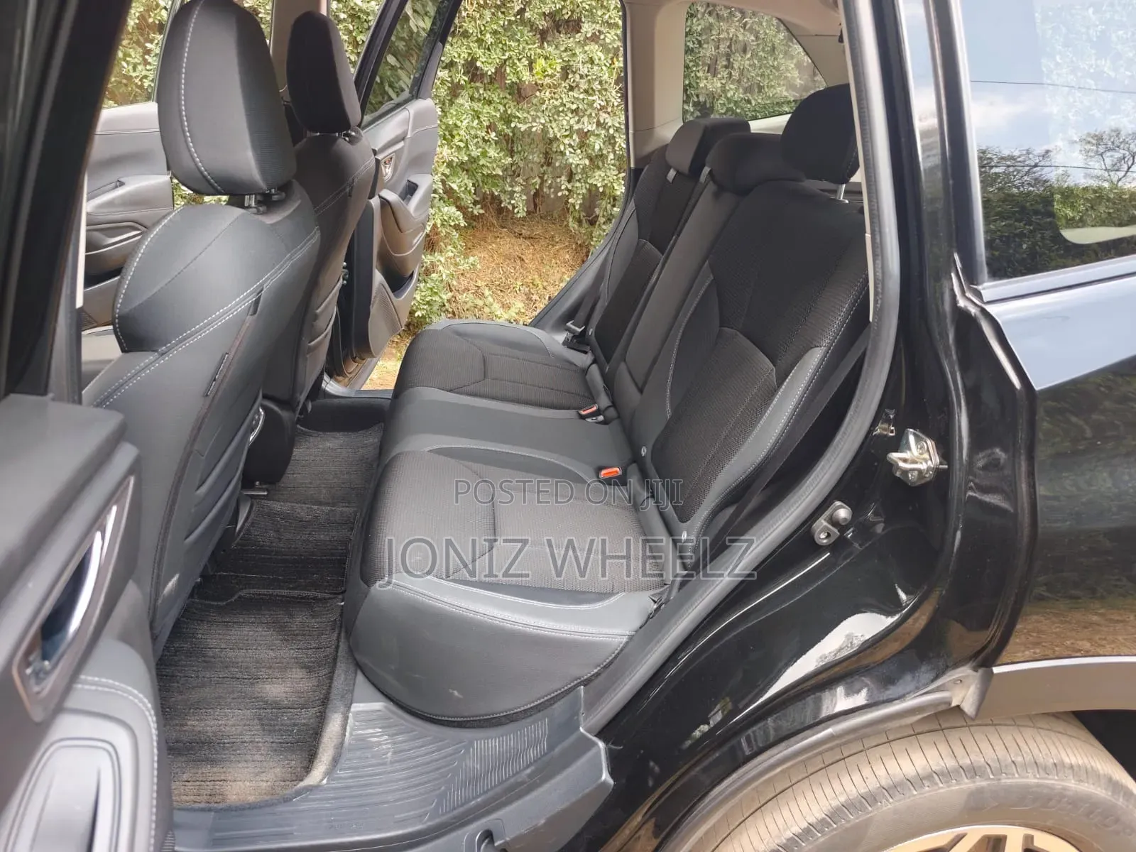 Subaru Forester Premium AWD 2019 Black