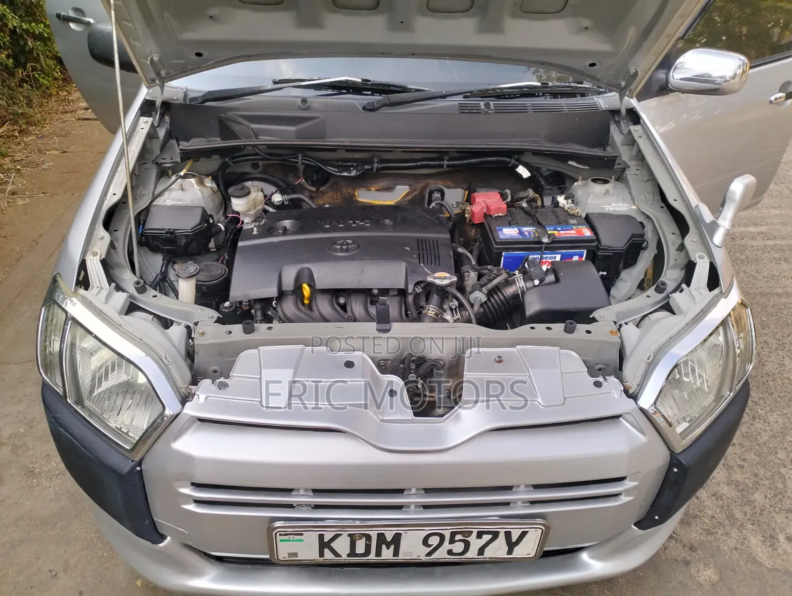 Toyota Probox 2017 Silver