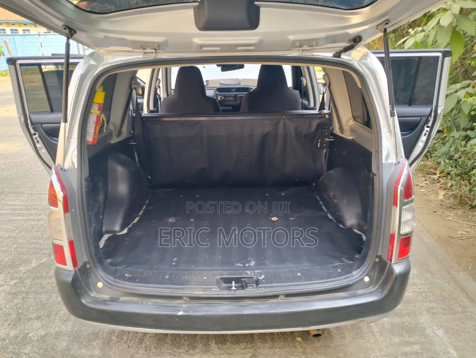 Toyota Probox 2017 Silver