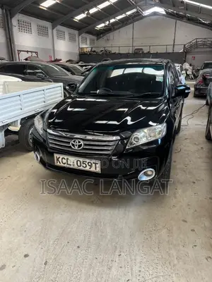 Toyota Vanguard 2010 Black