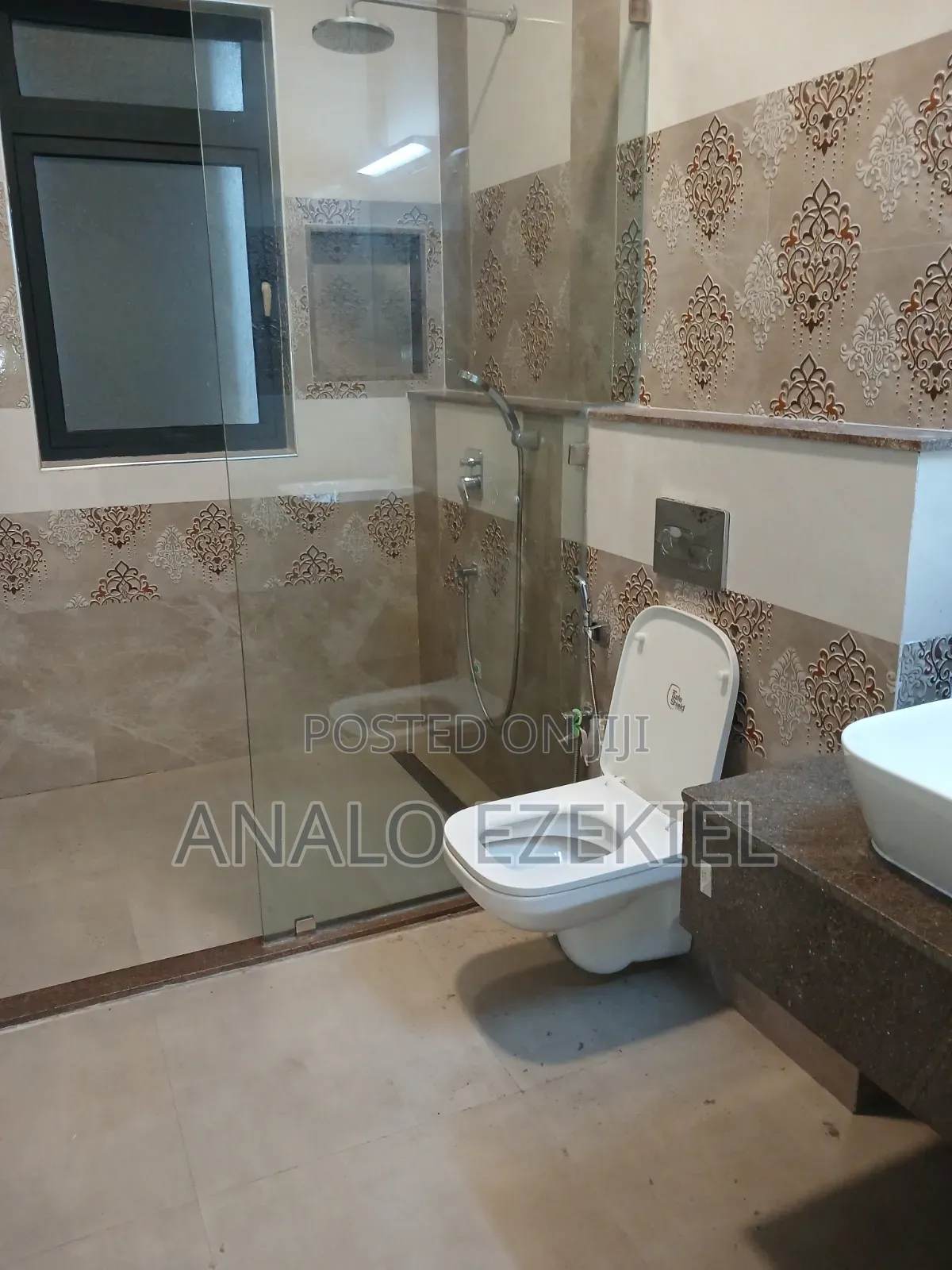 3bdrm Apartment in Kizingo for rent