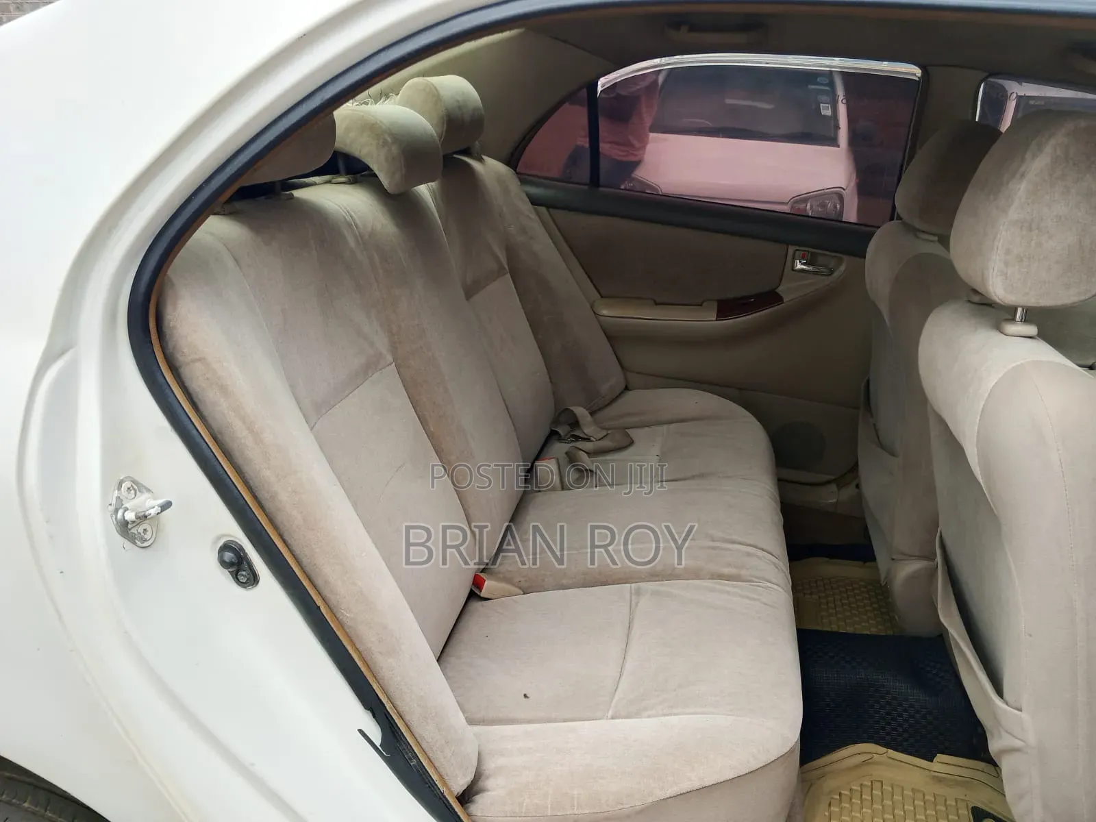 Toyota Corolla 2002 White