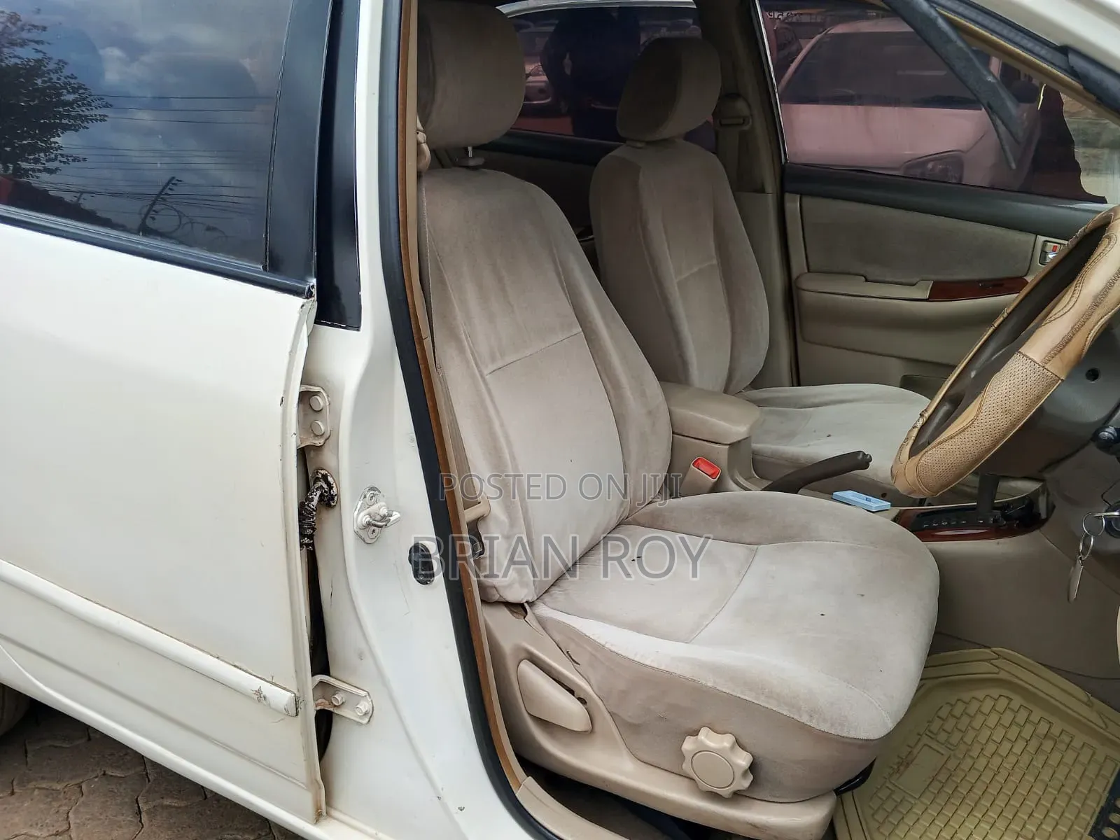 Toyota Corolla 2002 White