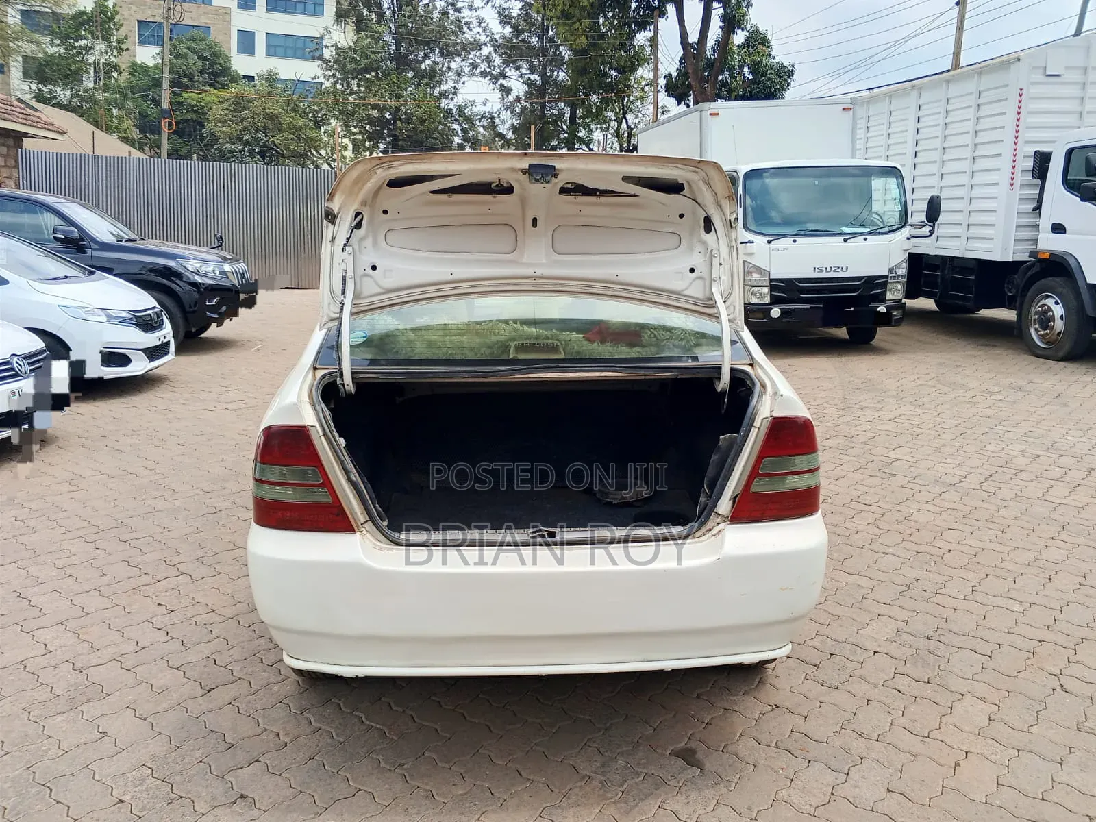 Toyota Corolla 2002 White