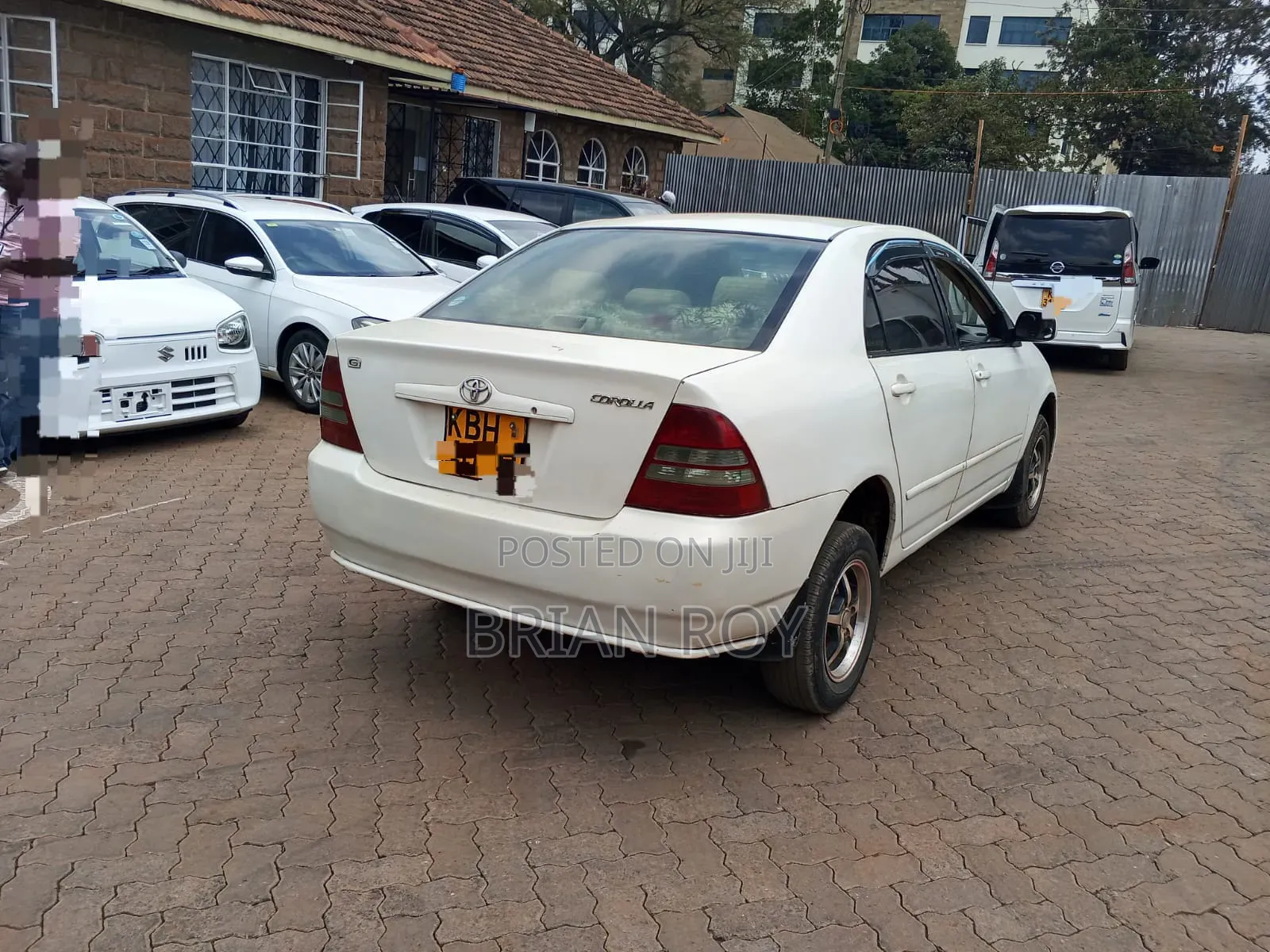 Toyota Corolla 2002 White