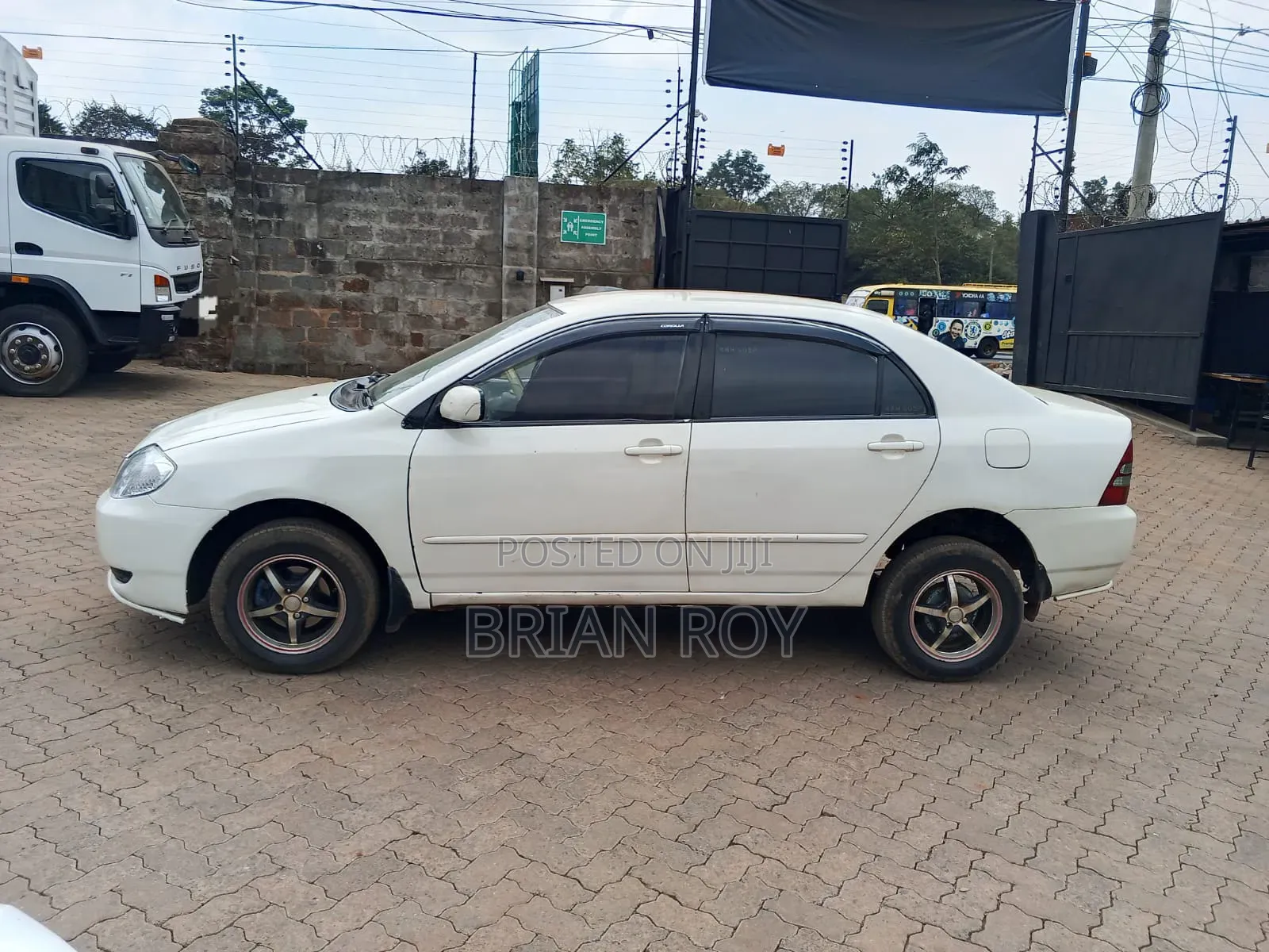 Toyota Corolla 2002 White