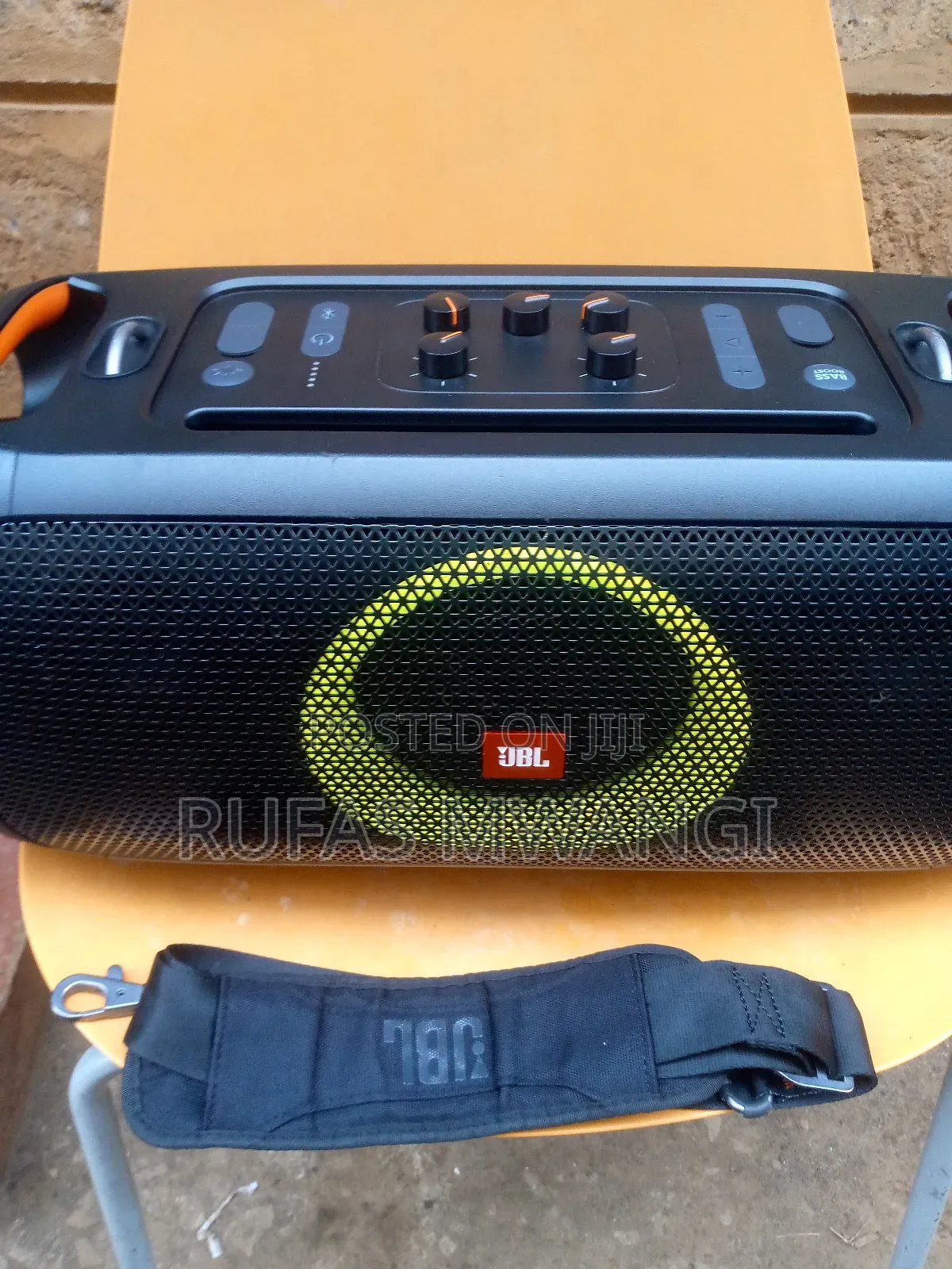 JBL Party Box on the Go Bluetooth Speaker High Quality Sound